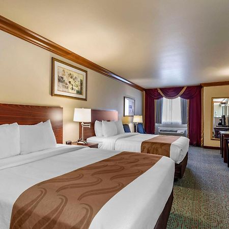 Quality Inn & Suites Denver Airport - Gateway Park Aurora Eksteriør billede