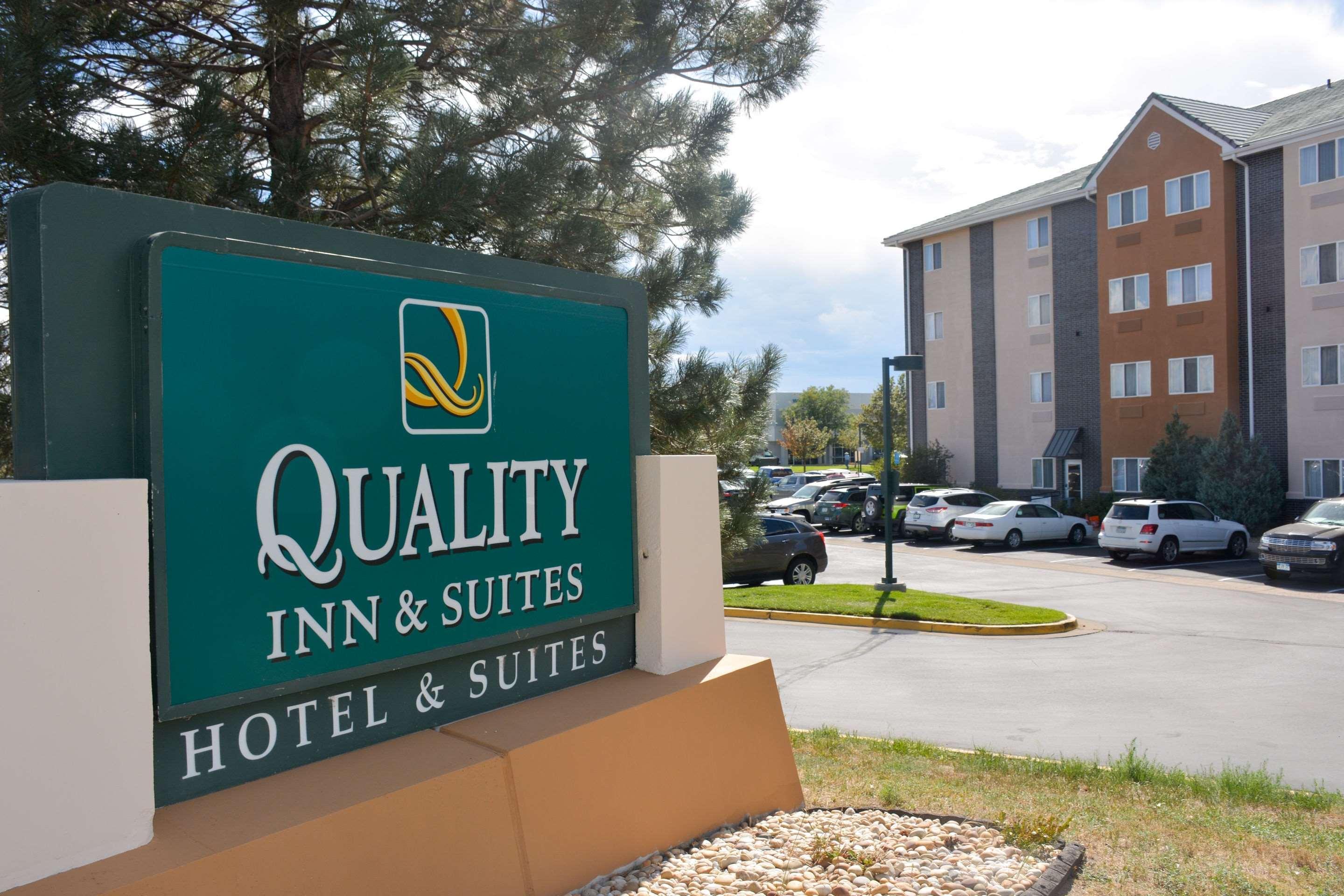 Quality Inn & Suites Denver Airport - Gateway Park Aurora Eksteriør billede