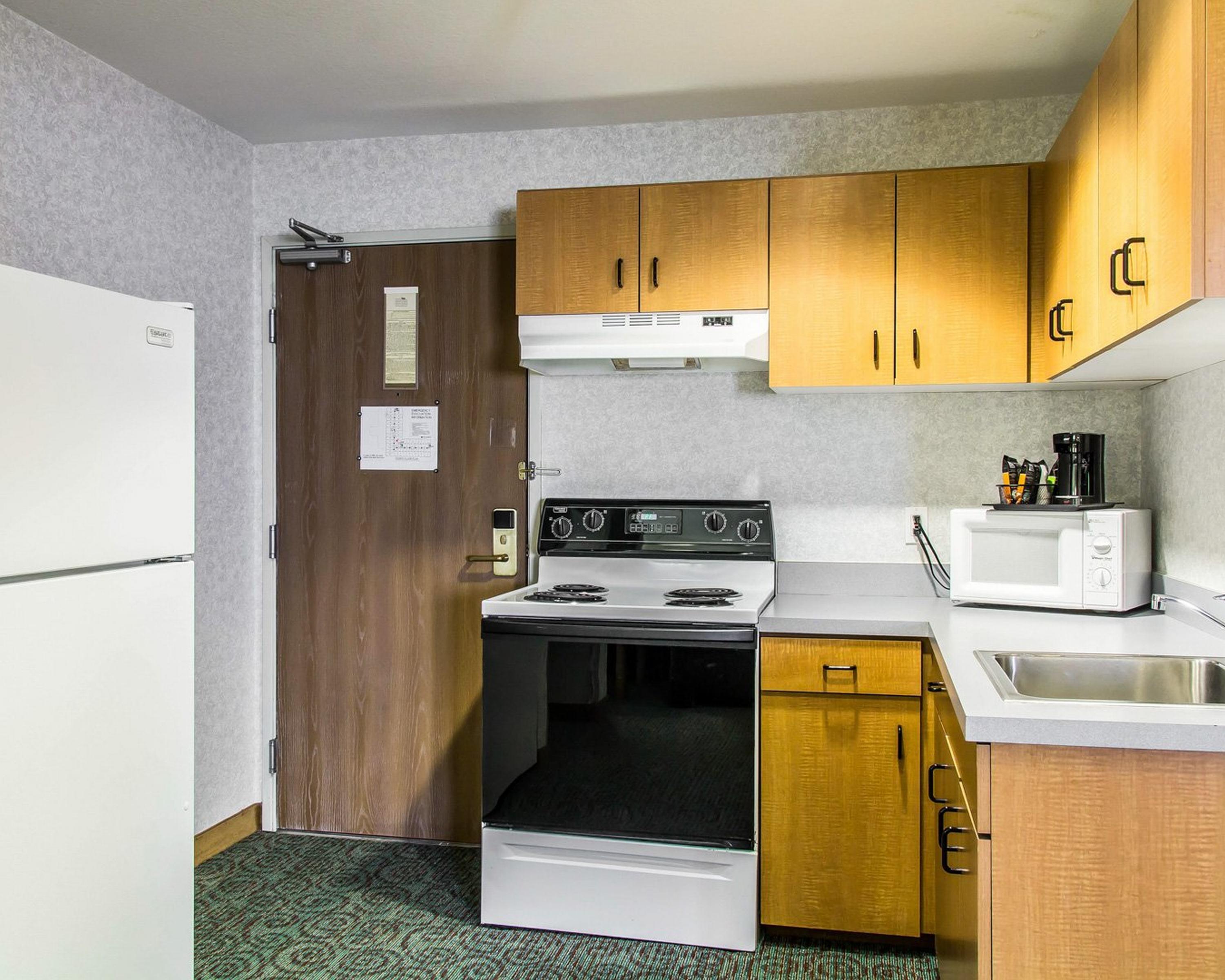 Quality Inn & Suites Denver Airport - Gateway Park Aurora Eksteriør billede
