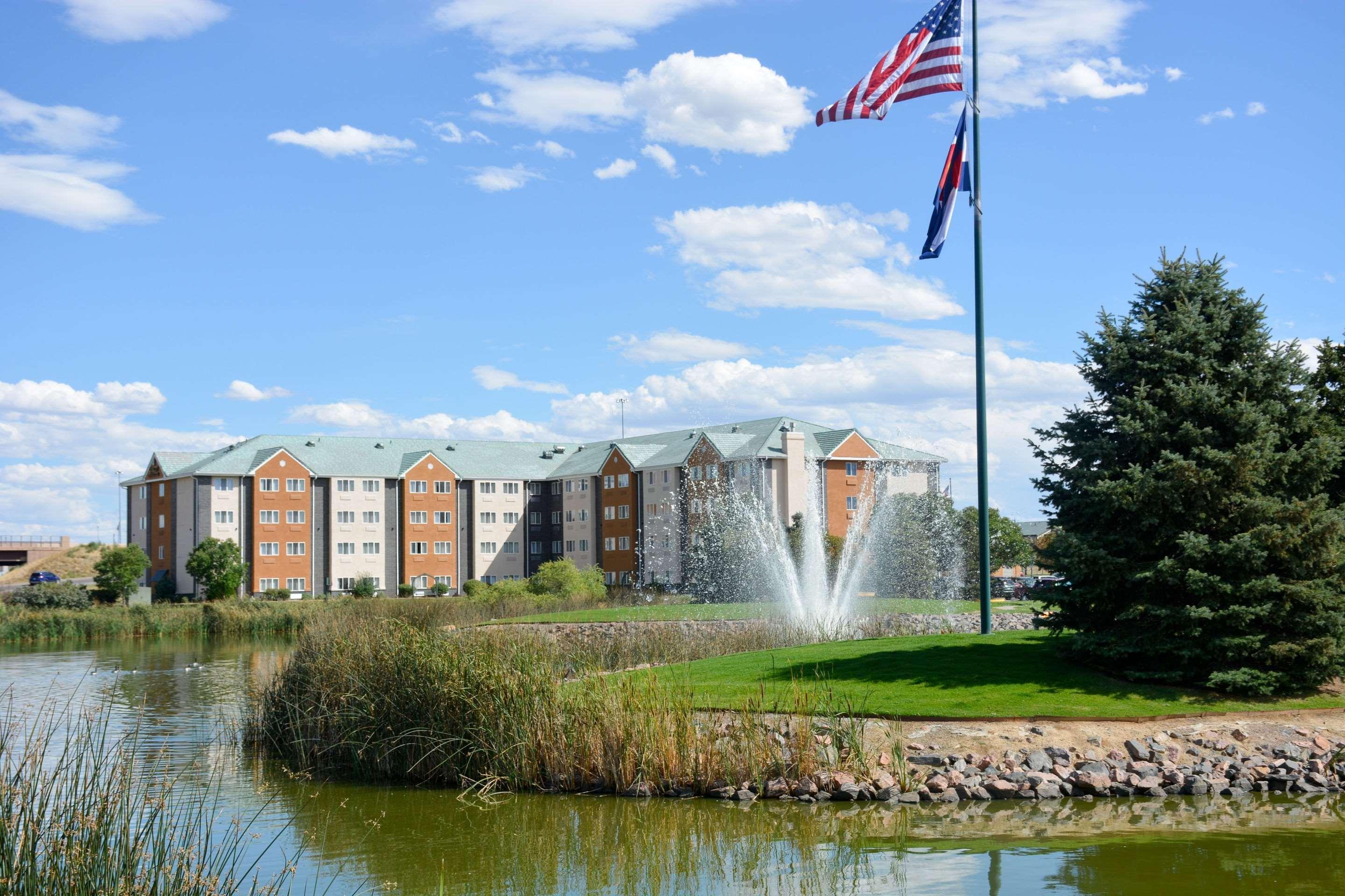 Quality Inn & Suites Denver Airport - Gateway Park Aurora Eksteriør billede