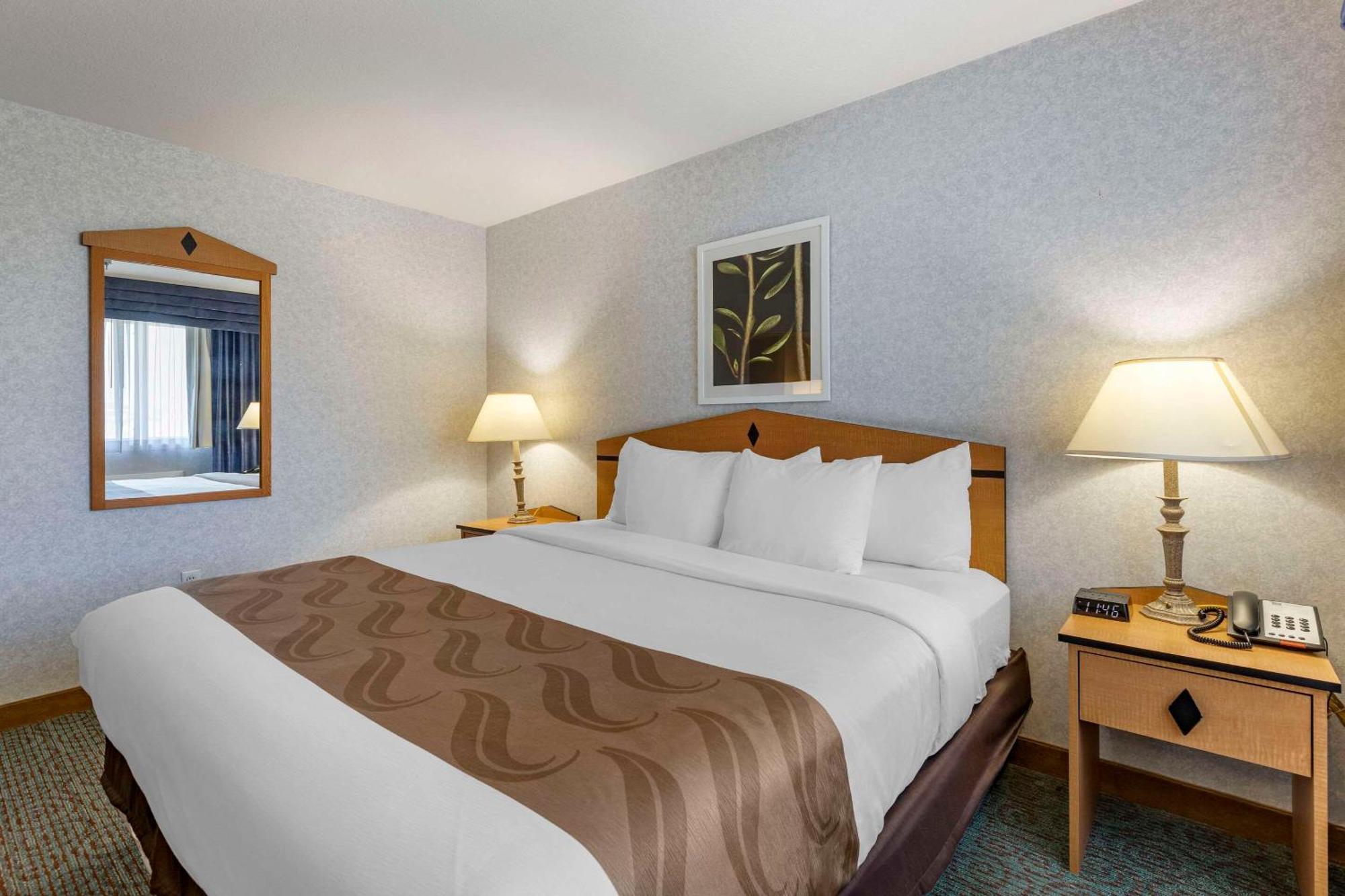 Quality Inn & Suites Denver Airport - Gateway Park Aurora Eksteriør billede
