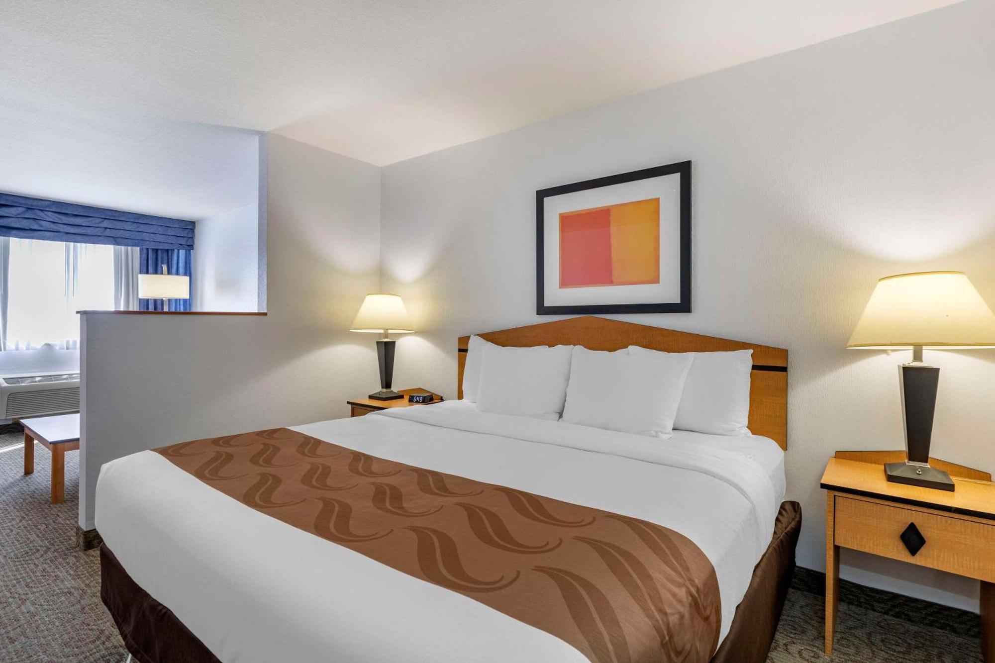 Quality Inn & Suites Denver Airport - Gateway Park Aurora Eksteriør billede