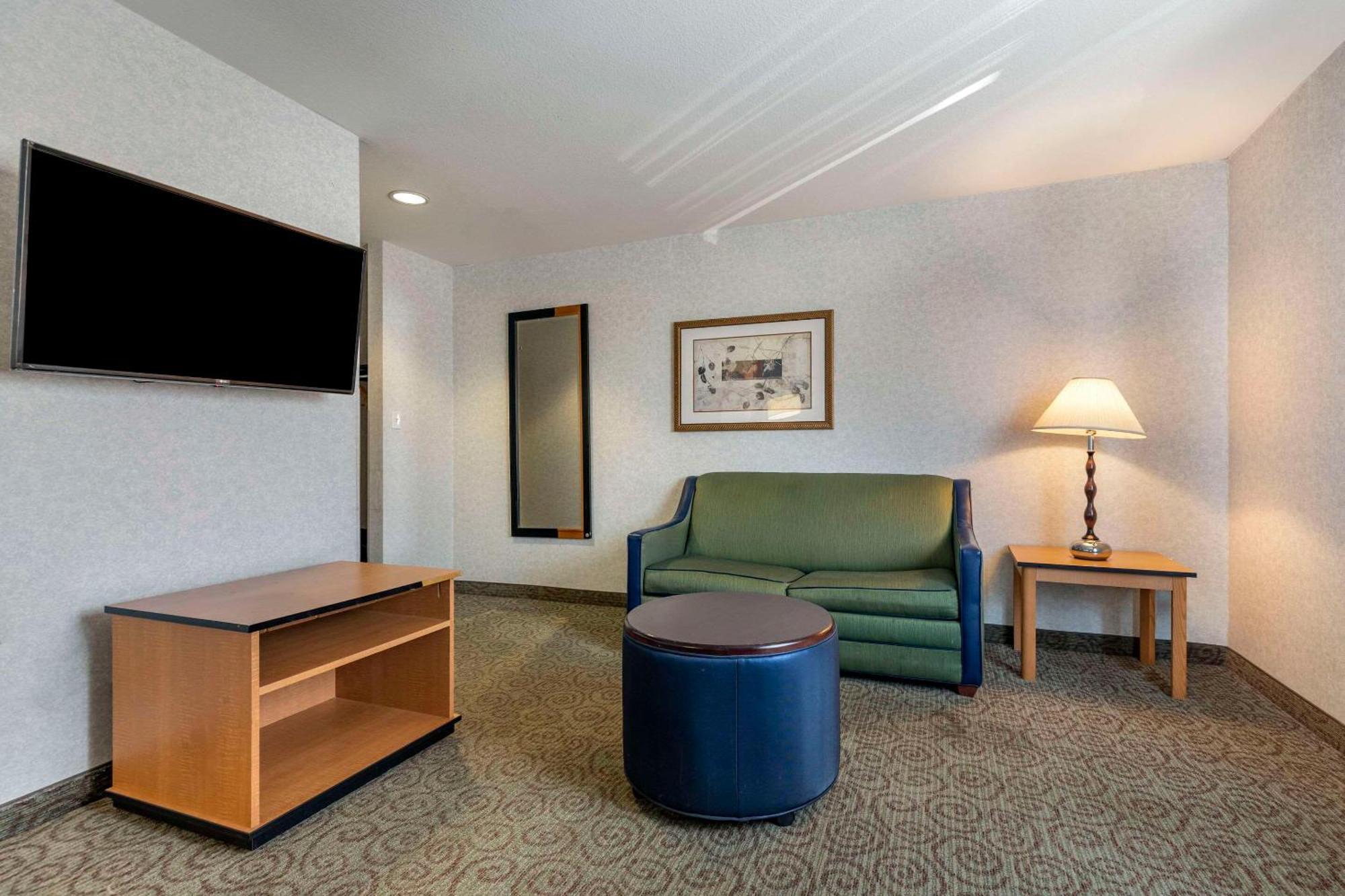 Quality Inn & Suites Denver Airport - Gateway Park Aurora Eksteriør billede