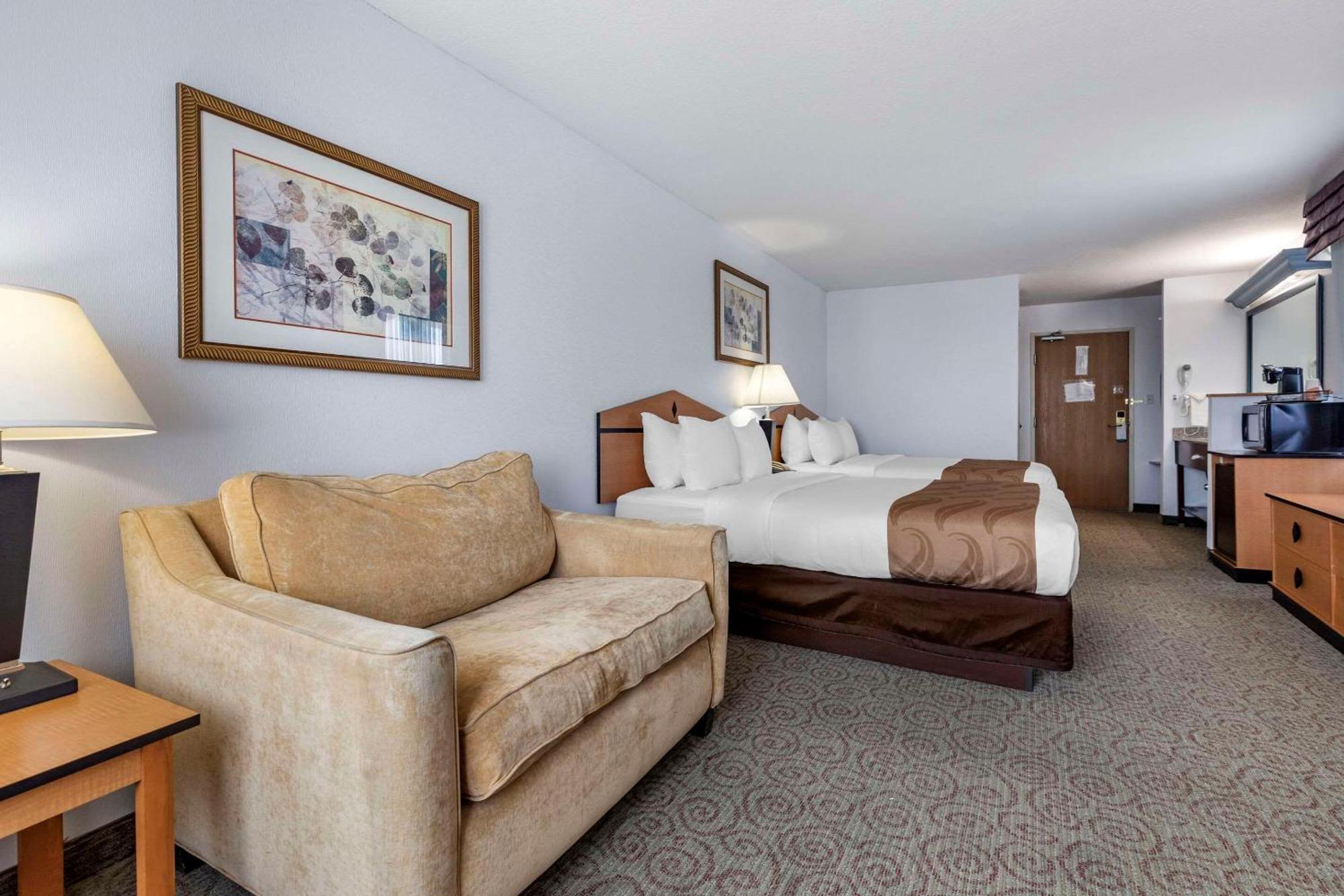 Quality Inn & Suites Denver Airport - Gateway Park Aurora Eksteriør billede